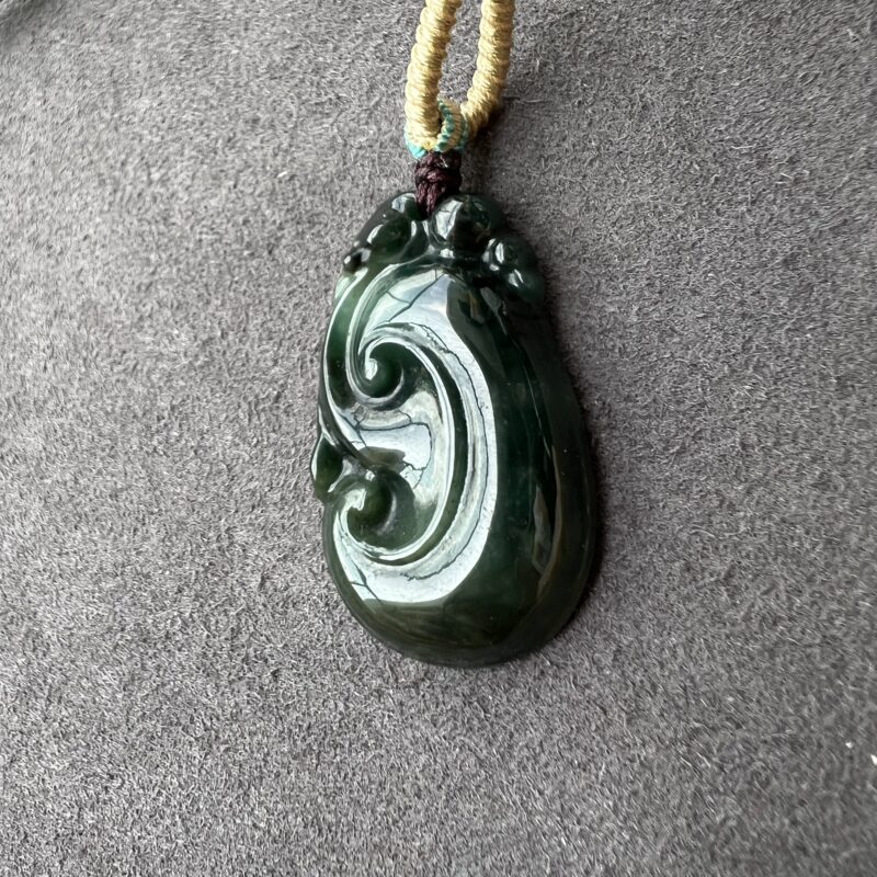 Lake Blue Ru Yi Pendant 37.2mm, PLL843