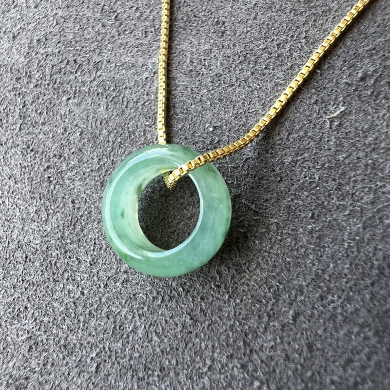 Green Piao Hua Circle Pendant 15mm, PGM866