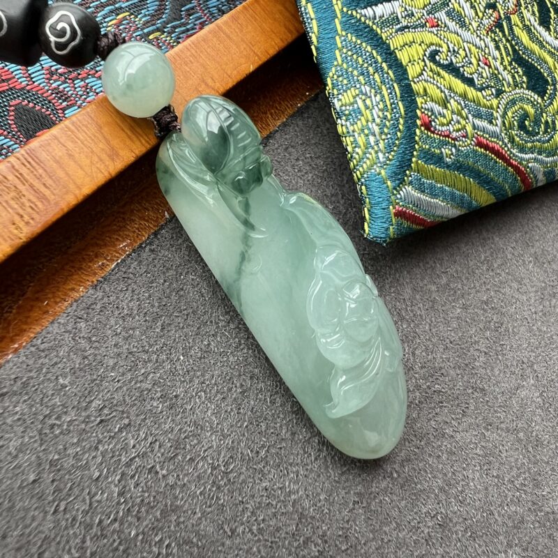 Multi-color Hand-carving Stone Pendant 43.5mm, PMM904