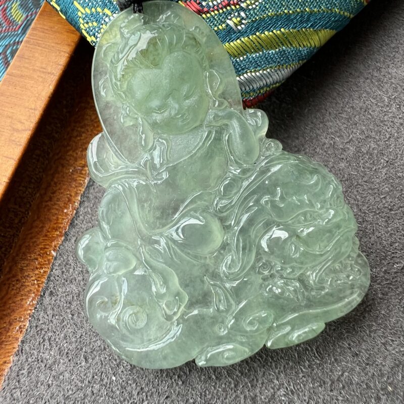 Green Guan Yin Pendant 39.5mm, PGL905