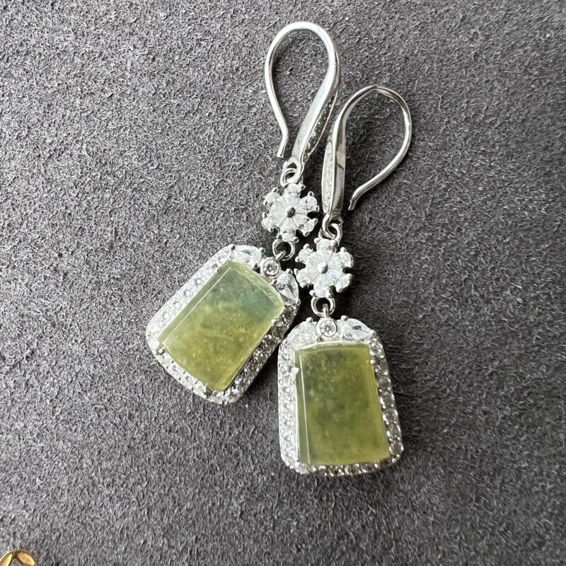 Yellow Plate (Wu Shi Pai) Earring 12mm, EYM965