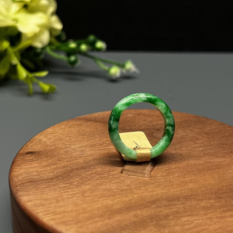 16.7mm Green Piao Hua Round Ring - Full Jadeite Ring16.7mm, RGM1010