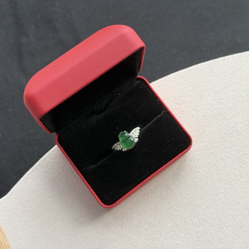 [Adjustable S925] Imperial Green Hulu Jadeite Ring (Winged Leaf), V3-RHV-3744 | Certified Grade A Jade