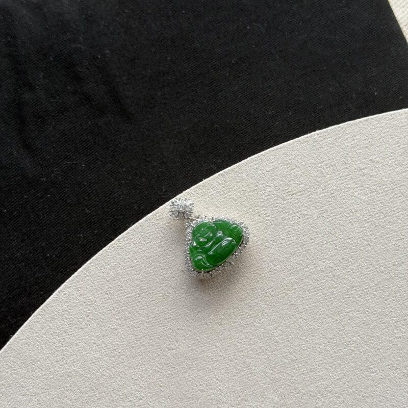 Imperial Green Vibrant Icy Jadeite Pendant (Buddha), V3-XEH-4934 | Certified Grade A Jade