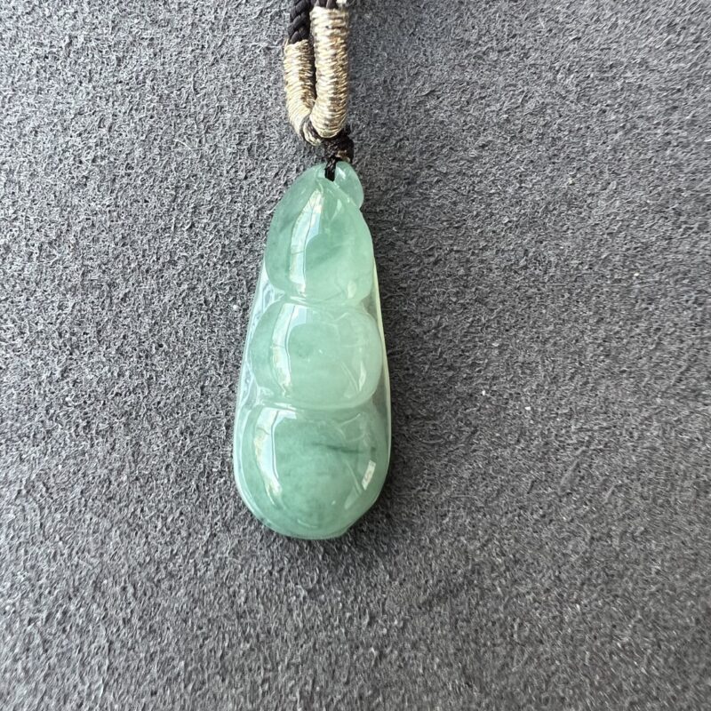 Icy Beans (Fu Dou) Jade Pendant in Handmade Strings, Bundle (White/Green)